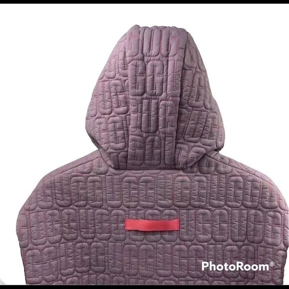 UGG NWT Iggy Sherpa Half-Zip Pullover Pink Salt - Picture 3 of 9